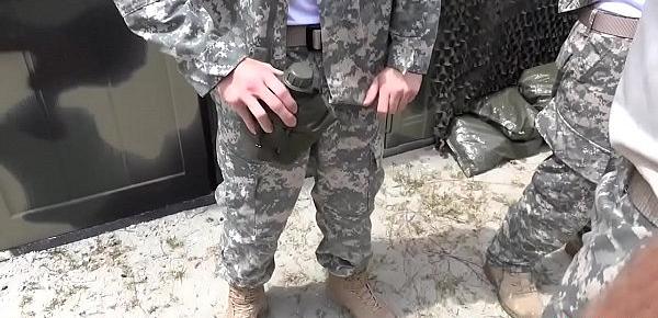  Army soldier deepthroating sergeants cock